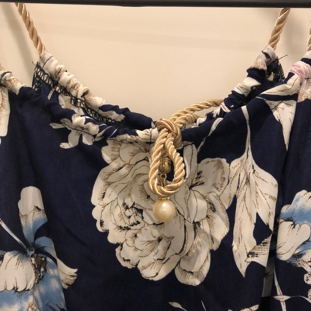Romper - Picture 2 of 3